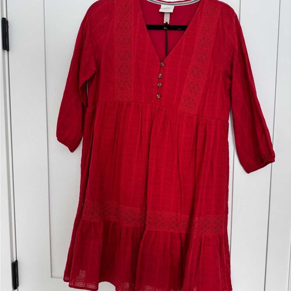 Red V-Neck Buttoned Dress